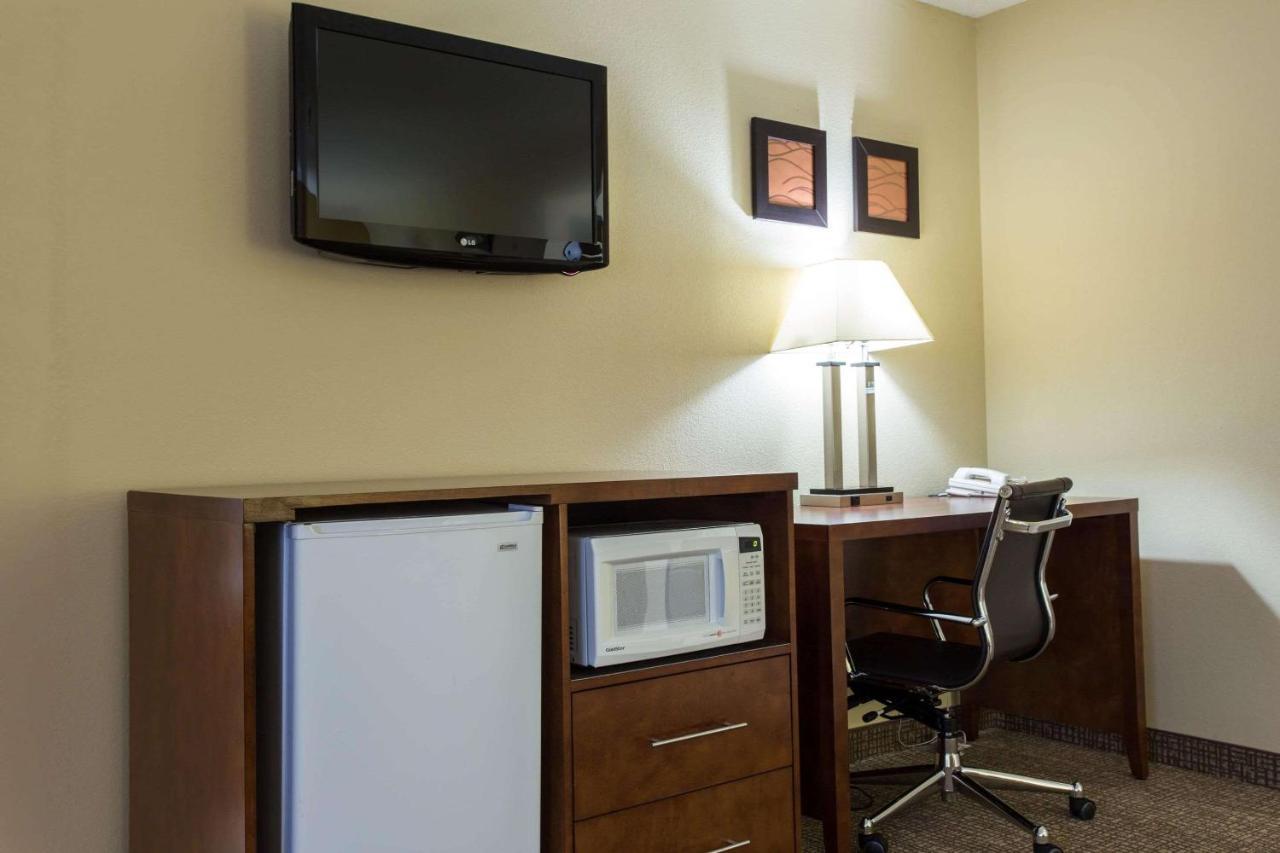 Comfort Inn Columbia-Bush River Екстер'єр фото