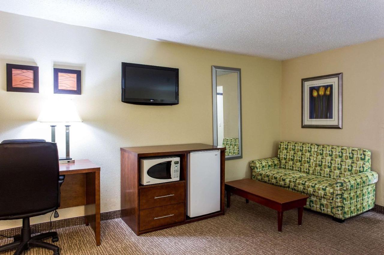 Comfort Inn Columbia-Bush River Екстер'єр фото
