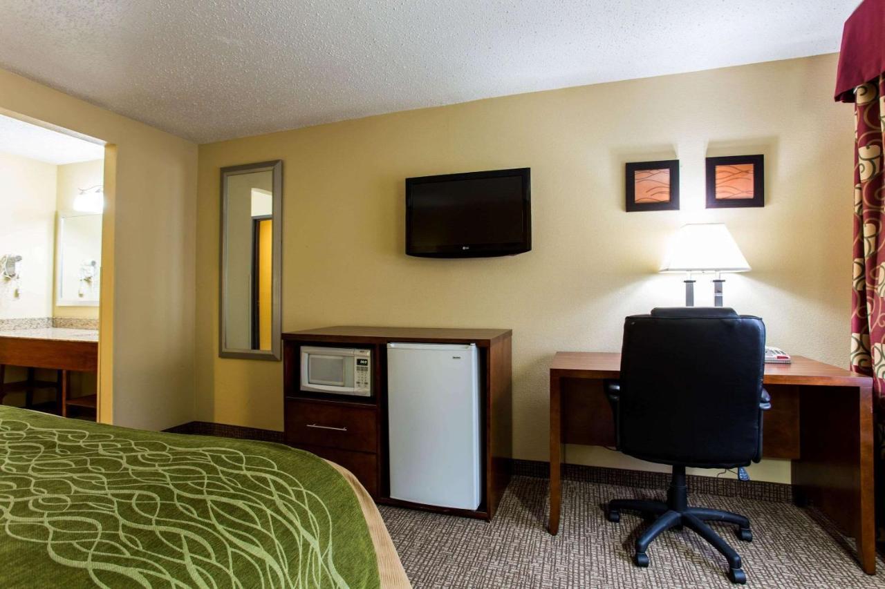 Comfort Inn Columbia-Bush River Екстер'єр фото