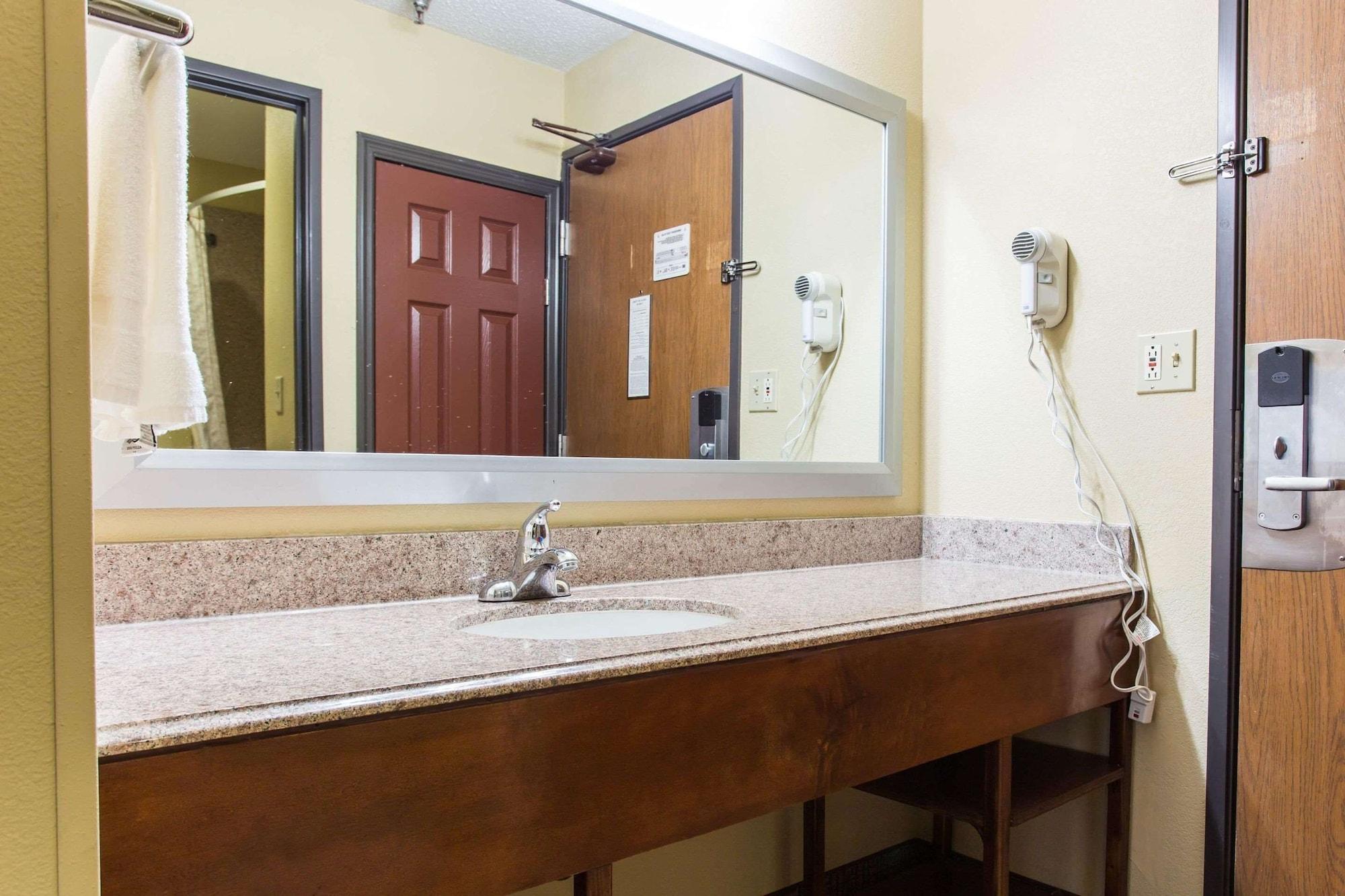 Comfort Inn Columbia-Bush River Екстер'єр фото